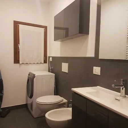 Vicino Al Con Bikeparking Apartment