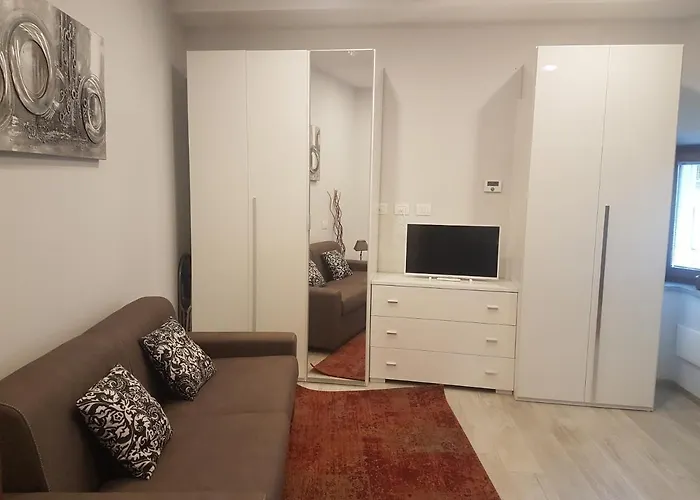 Vicino Al Con Bikeparking * 베르바니아